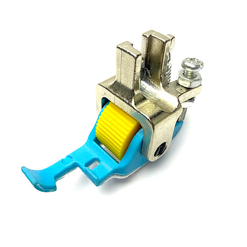 DÜZ MAKİNE A10 GENİŞ TIRTILLI TEKERLİ BİYE AYAĞI