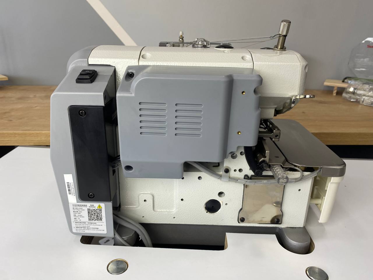 CARİOCA OTOMATİK 4 İPLİK KISTIRMALI OVERLOK