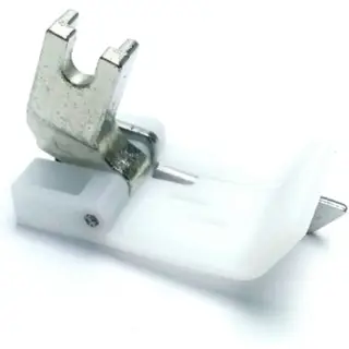JUKİ ZİNCİR DİKİŞ 1/4 TIRNAKLI PLASTİK SAĞ AYAK