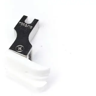 DÜZ MAKİNE PLASTİK ÇIMALI AYAK 4.8MM